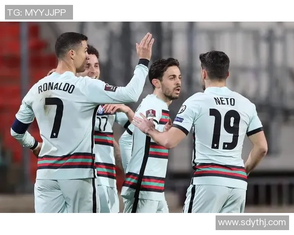 卢森堡与葡萄牙足球阵容对比分析及比赛前瞻